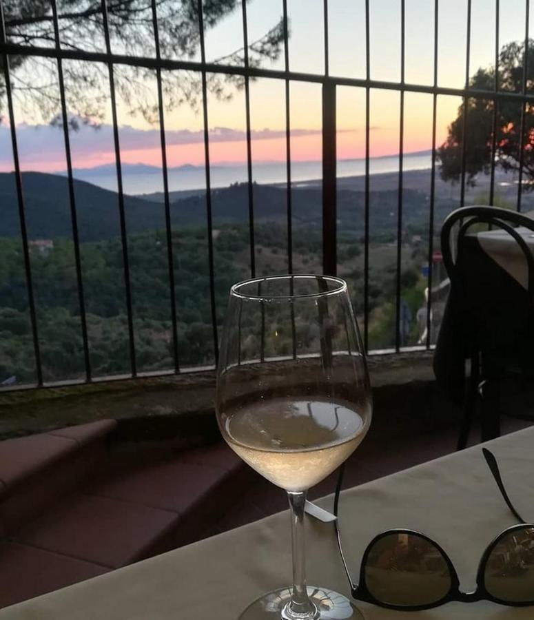 Romantica Toscana Villa Scarlino Exterior photo